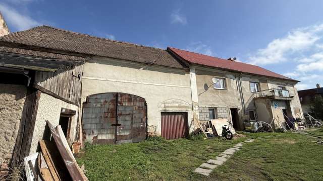 Rodinný dům Modlany, okres Teplice, id.podíl 1/36