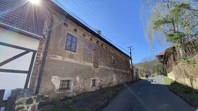 Ideální podíl ½ RD a zahrady, obec Lestkov, okres Chomutov