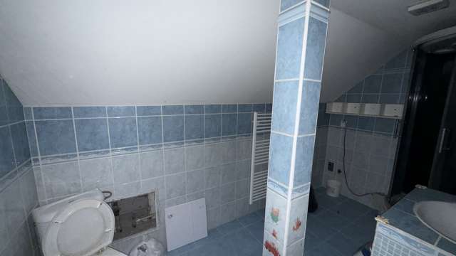 Nevymezená bytová jednotka (byt 4+1), Povrly, Ústí nad Labem